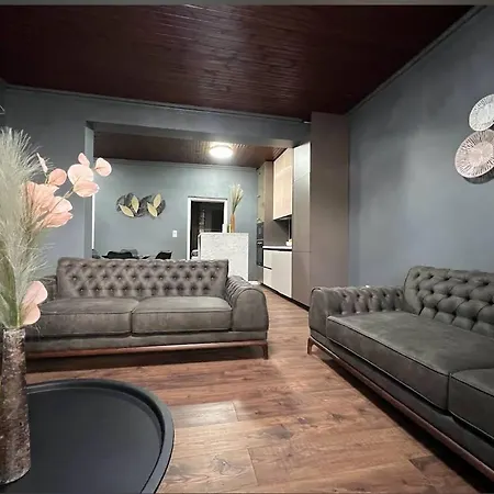 Luxury Crystal Center *