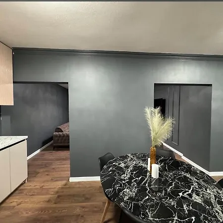 Luxury Crystal Center