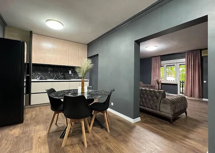 Willa Luxury Crystal Center *